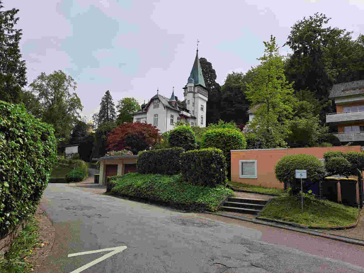 Baden-Baden, Kapuzinerstraße